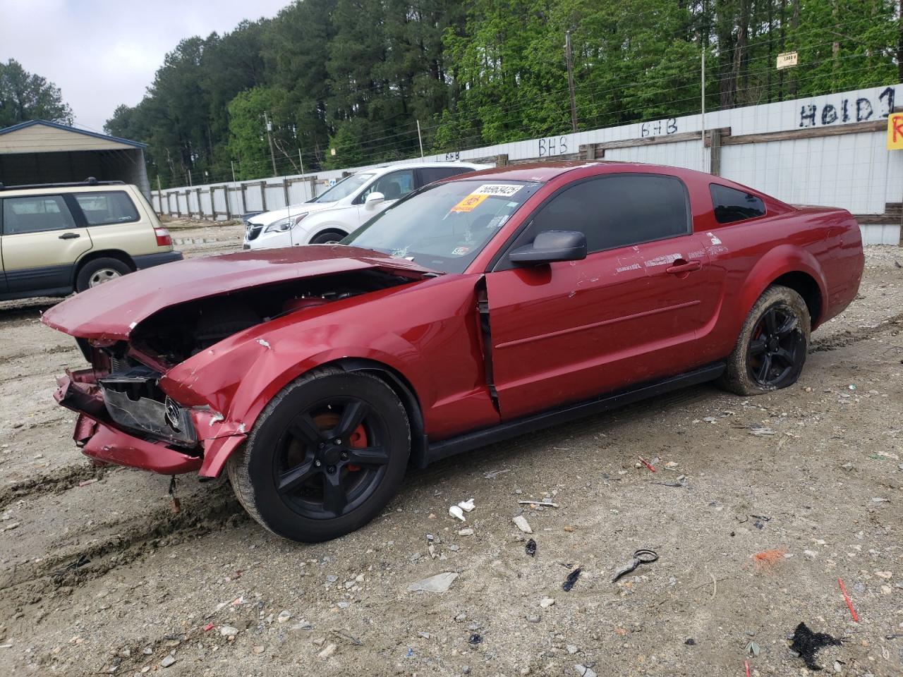 2005 Ford Mustang იყიდება Seaford-ში, DE - Front End