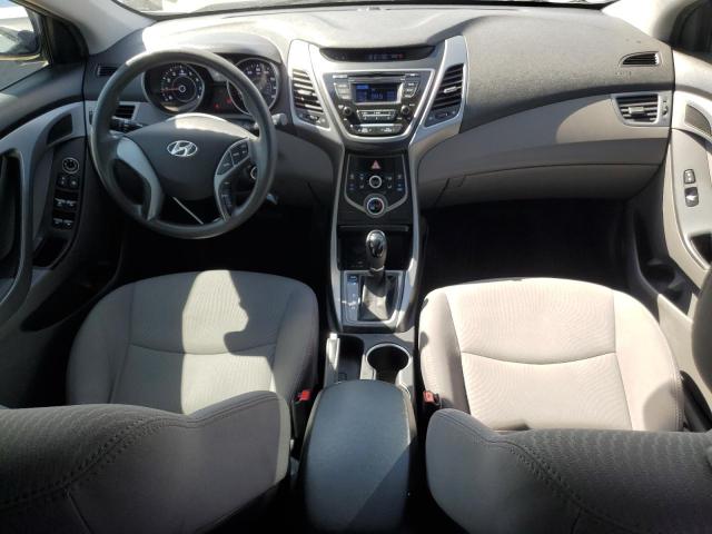 Sedans HYUNDAI ELANTRA 2016 Biały