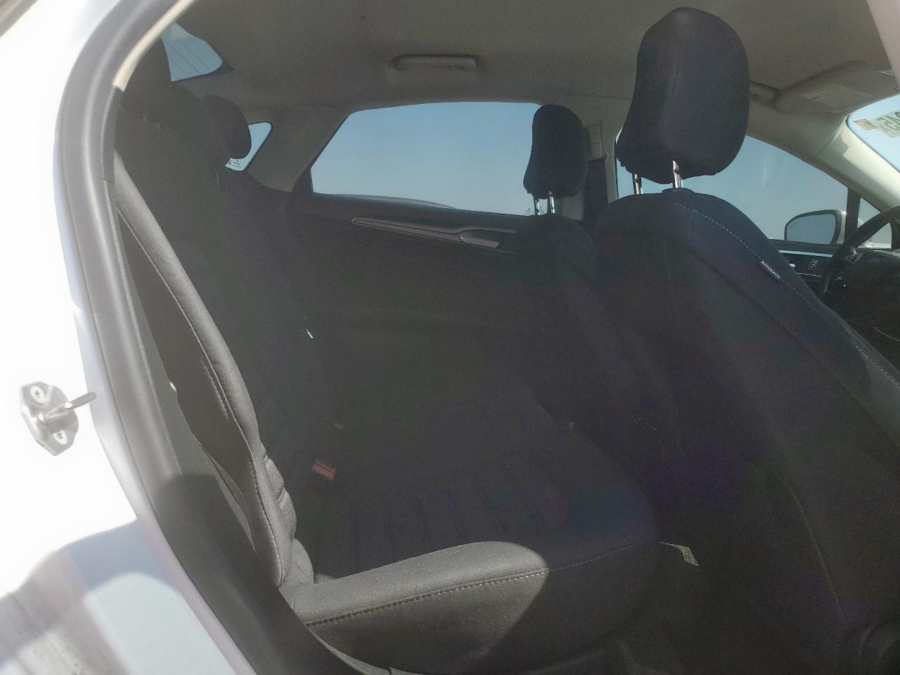 2020 Ford Fusion Se VIN: 3FA6P0LU1LR204563 Lot: 54042945