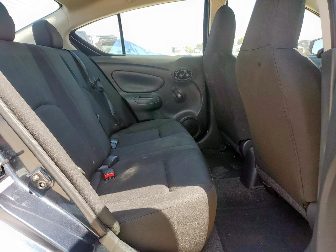 2016 Nissan Versa S VIN: 3N1CN7AP7GL841512 Lot: 56961835