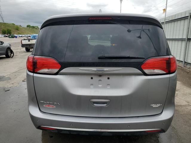  CHRYSLER PACIFICA 2017 Srebrny