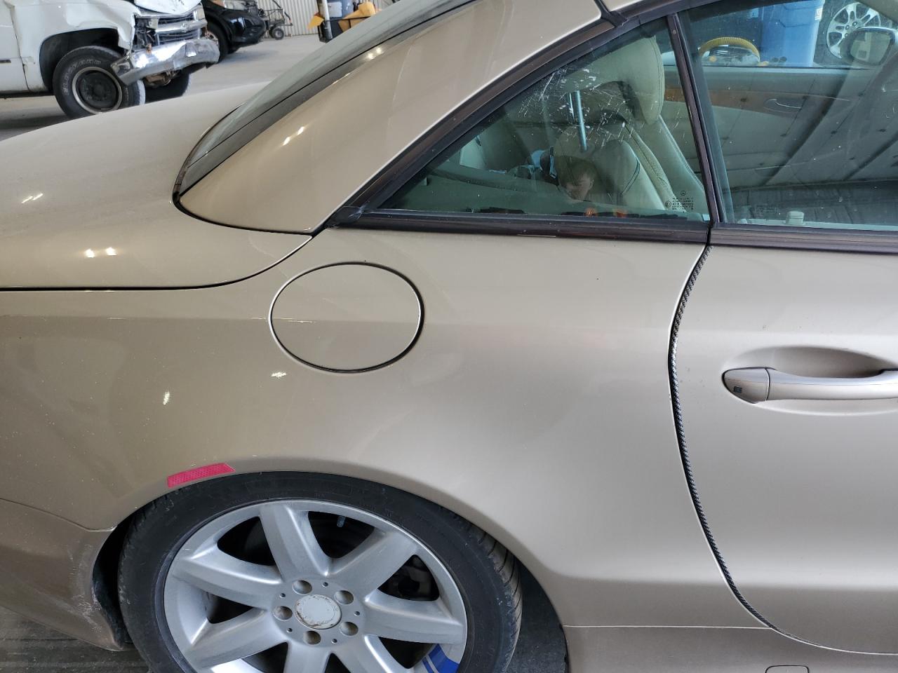 2003 Mercedes-Benz Sl 500R VIN: WDBSK75F23F042663 Lot: 57431825