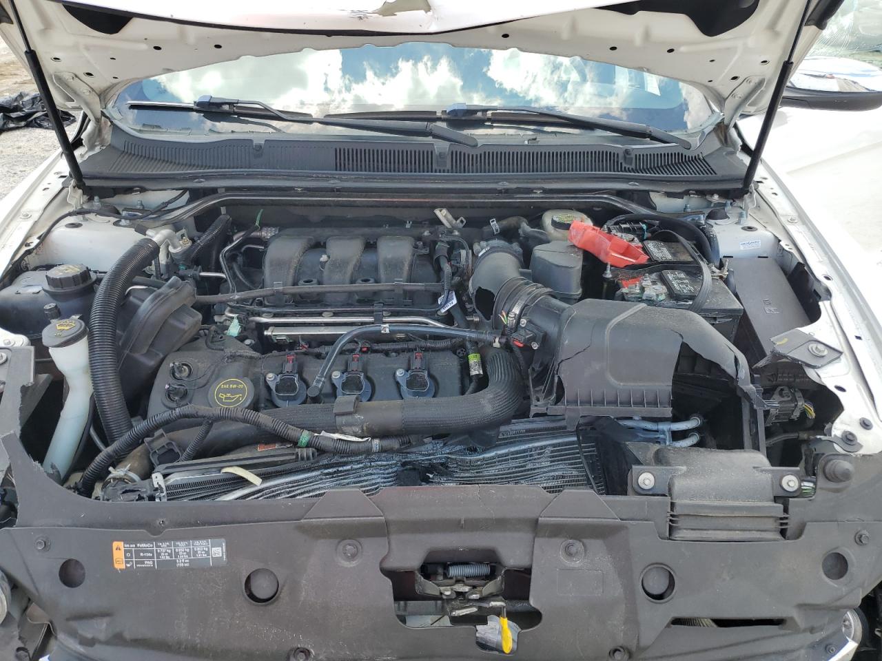 2015 Ford Taurus Limited VIN: 1FAHP2F81FG151071 Lot: 56892555