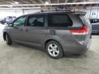 2011 Toyota Sienna Le en Venta en Wheeling, IL - Front End