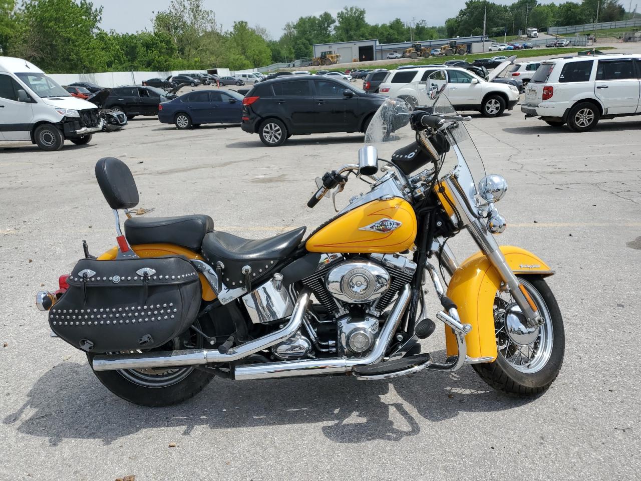 2011 Harley-Davidson Flstc for Sale in Bridgeton, MO - Front End