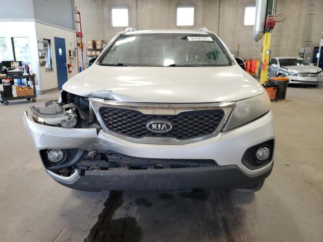  KIA SORENTO 2012 Srebrny