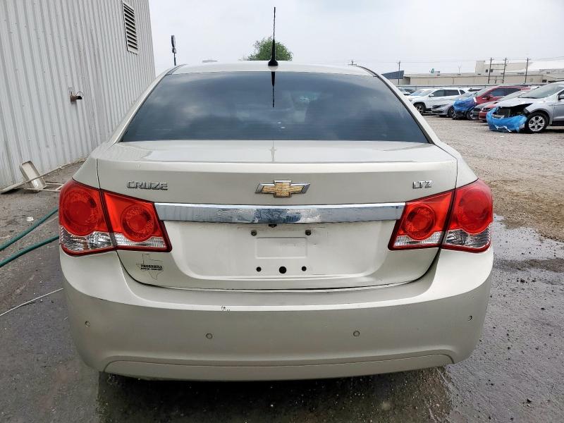 Седаны CHEVROLET CRUZE 2013 tan