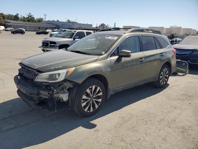  SUBARU OUTBACK 2015 Зеленый