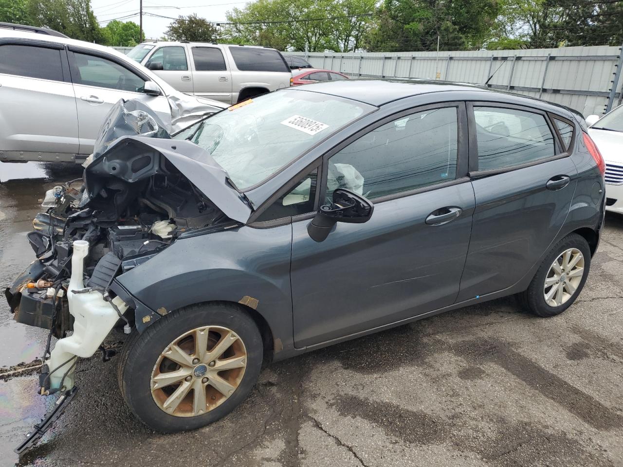 2011 Ford Fiesta Se zu verkaufen in Moraine, OH - All Over