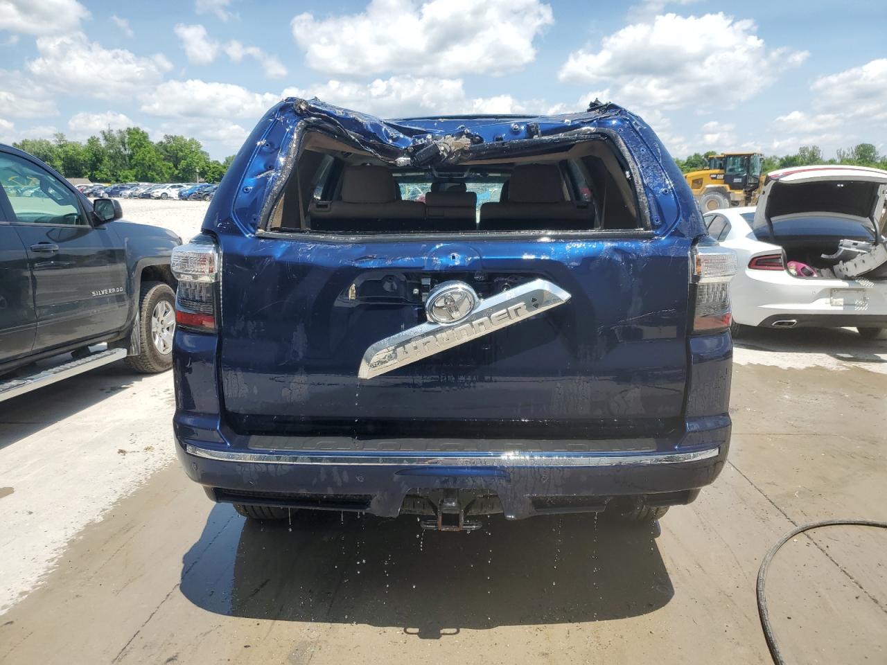 2016 Toyota 4Runner Sr5/Sr5 Premium VIN: JTEBU5JR7G5327687 Lot: 57694255