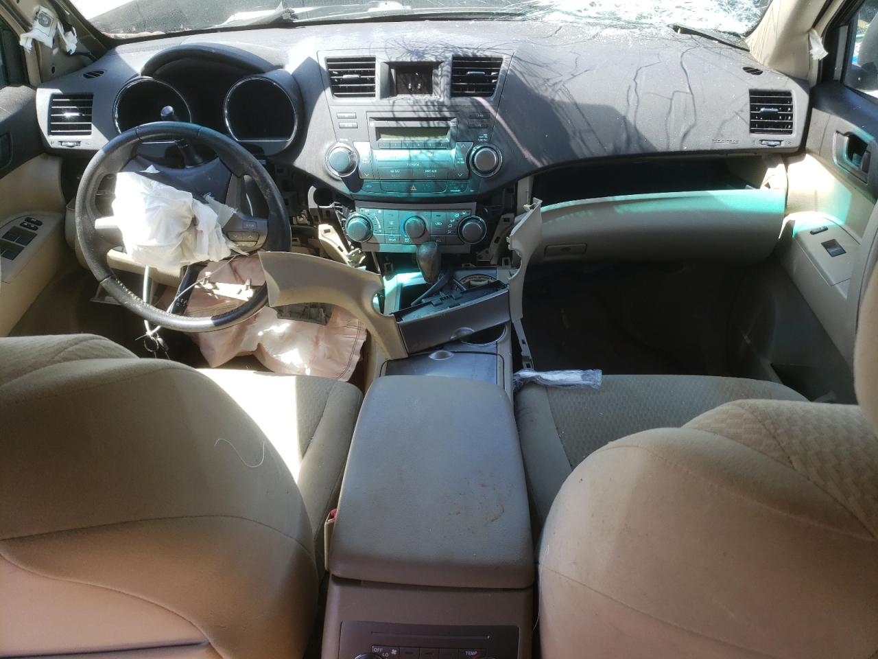 2010 Toyota Highlander VIN: 5TDBK3EHXAS035677 Lot: 57798225