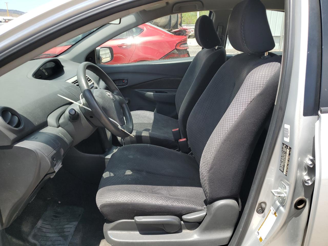 2008 Toyota Yaris VIN: JTDBT923381208939 Lot: 57905075