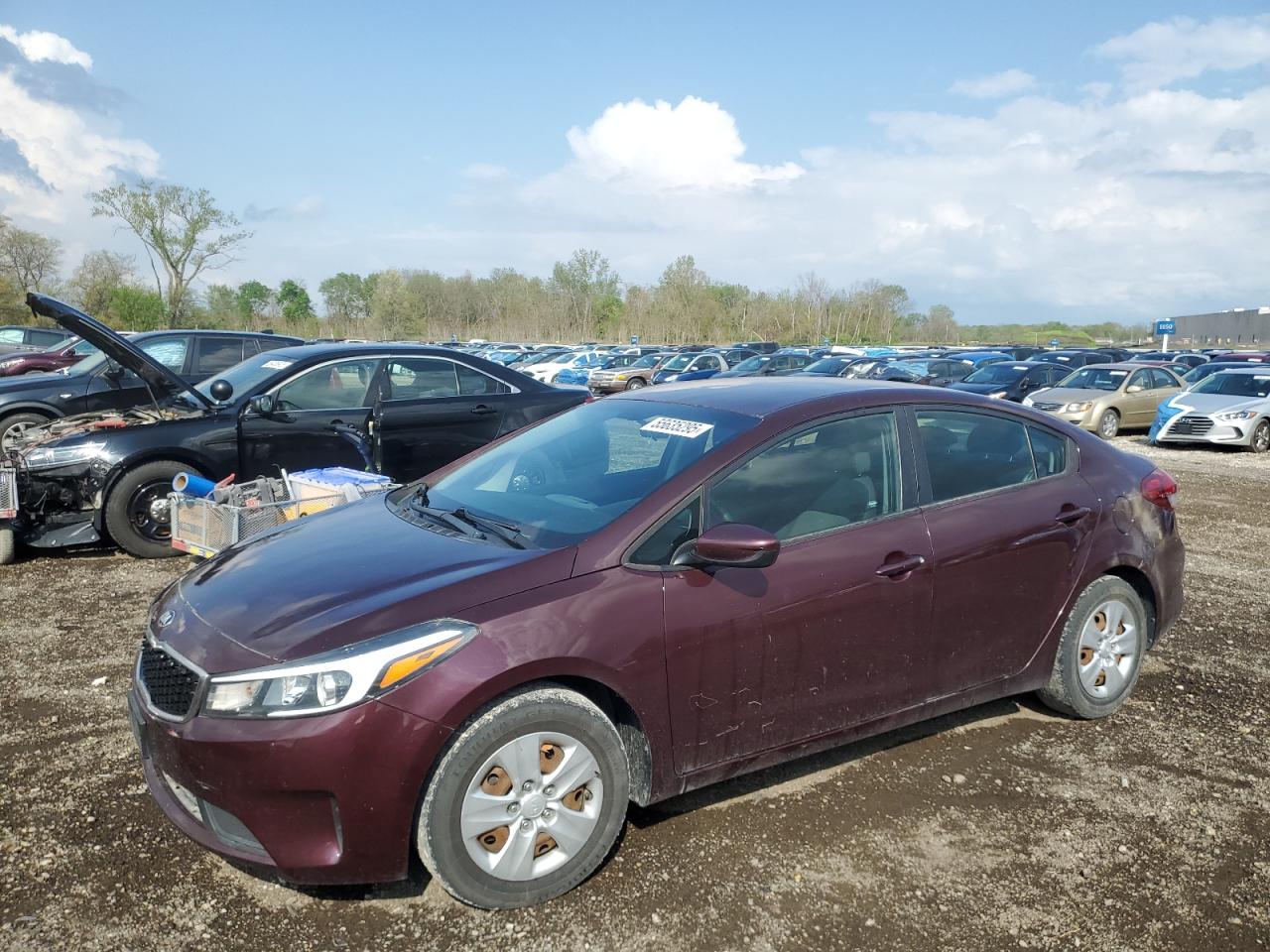 2017 Kia Forte Lx for Sale in Des Moines, IA - Side
