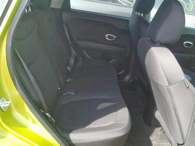  KIA SOUL 2016 Зеленый