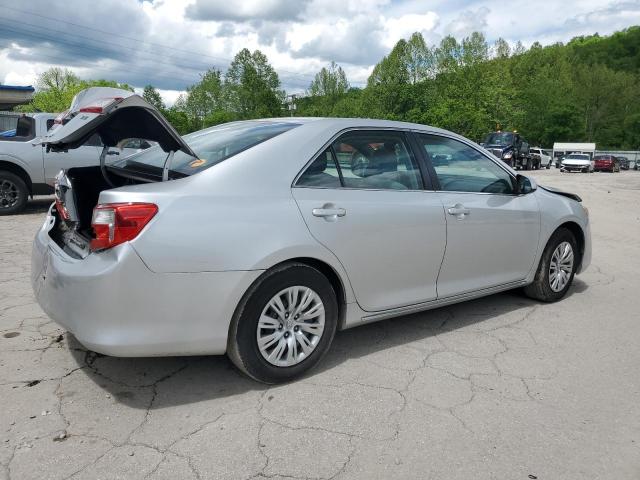  TOYOTA CAMRY 2013 Серебристый