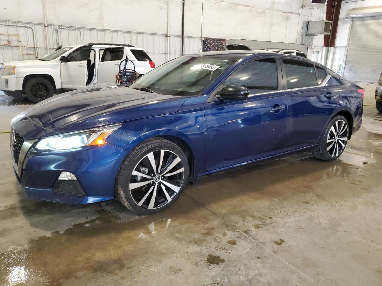 2021 Nissan Altima Sr for Sale in Avon, MN - Side
