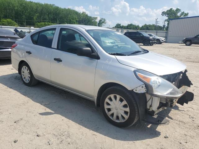  NISSAN VERSA 2015 Серебристый