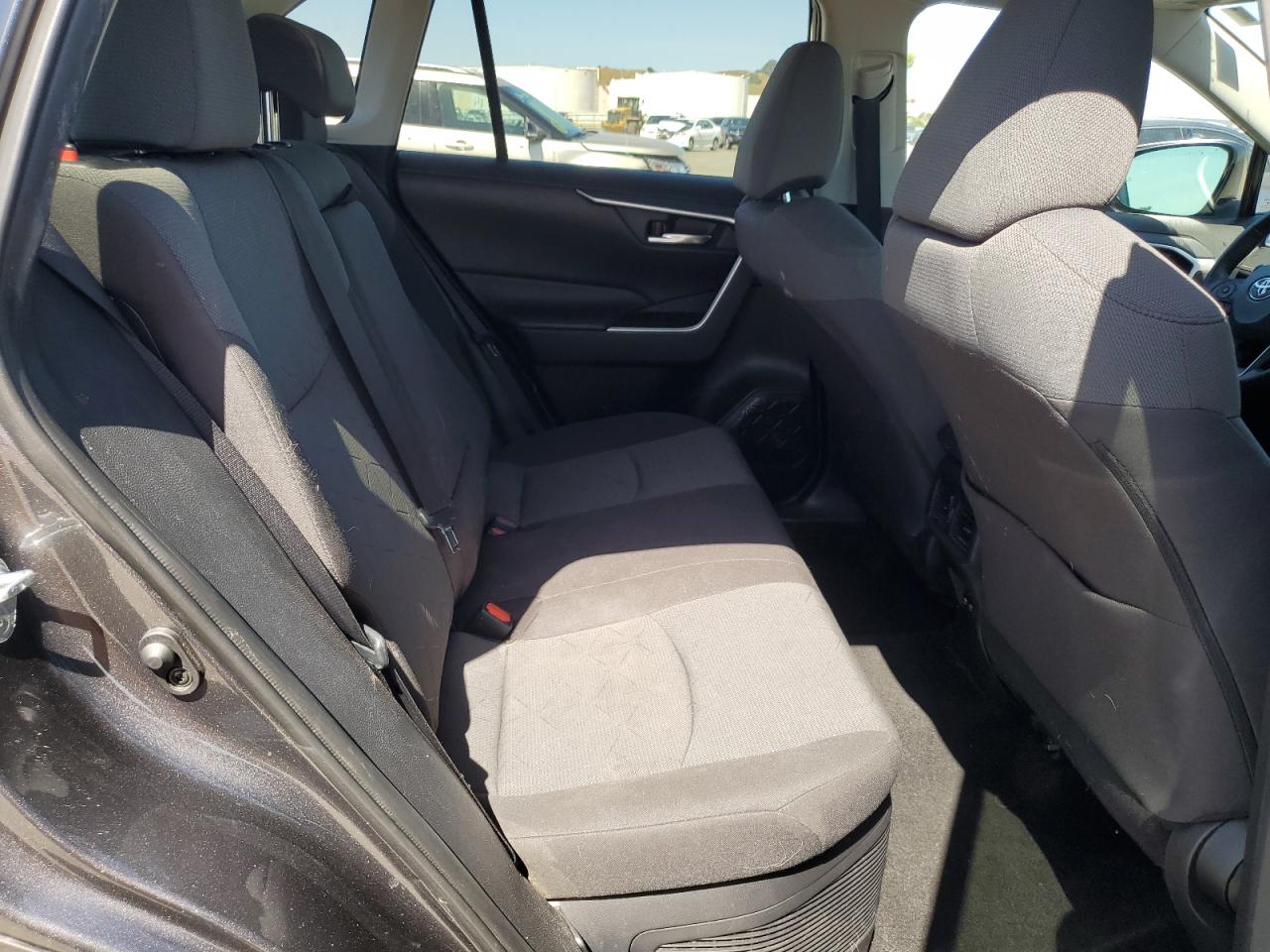 2020 Toyota Rav4 Xle VIN: 4T3RWRFV3LU005643 Lot: 57100715