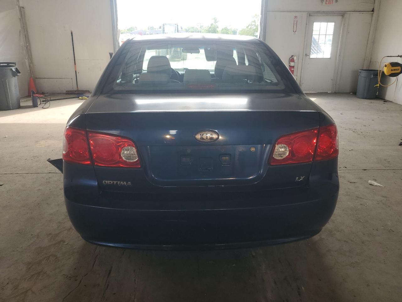 2007 Kia Optima Lx VIN: KNAGE123275134760 Lot: 58385145