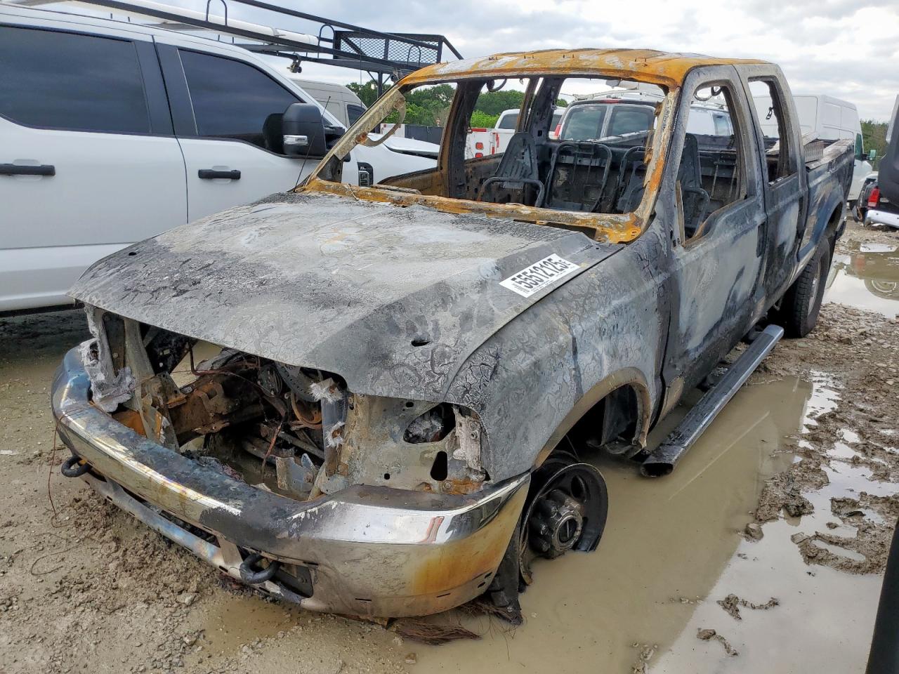 2004 Ford F350 Srw Super Duty for Sale in Grand Prairie, TX - Burn