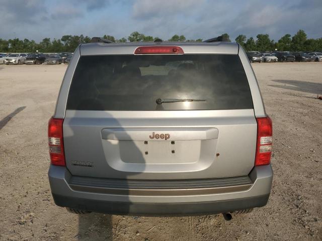  JEEP PATRIOT 2017 Серебристый