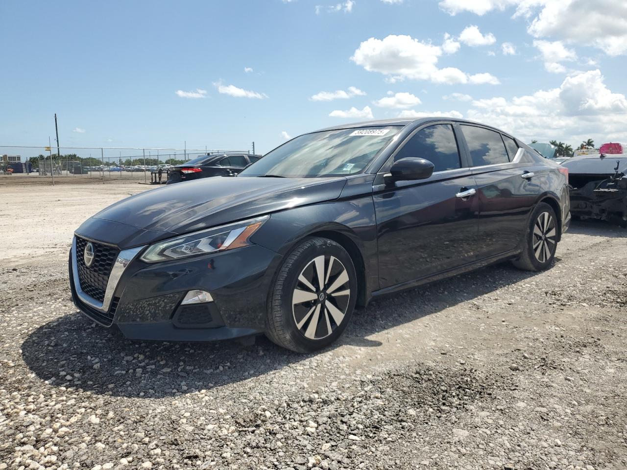 2022 Nissan Altima Sv for Sale in Homestead, FL - Minor Dent/Scratches