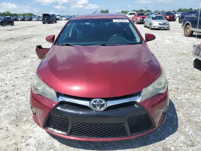 Sedans TOYOTA CAMRY 2016 Czerwony