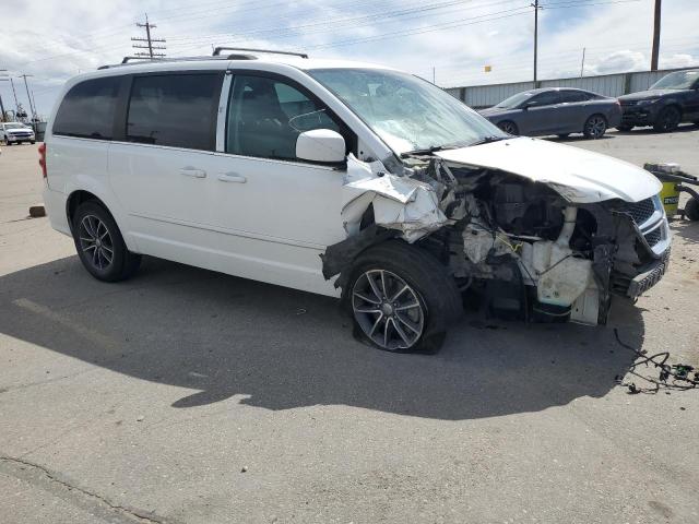  DODGE CARAVAN 2017 Белый