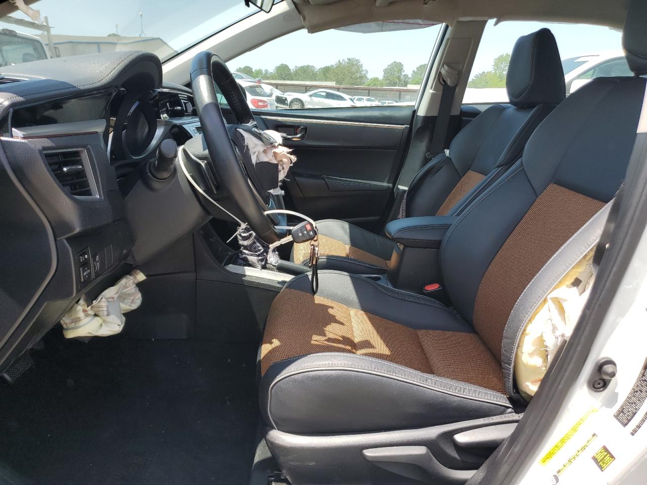 2014 Toyota Corolla L VIN: 5YFBURHE3EP177530 Lot: 56868485