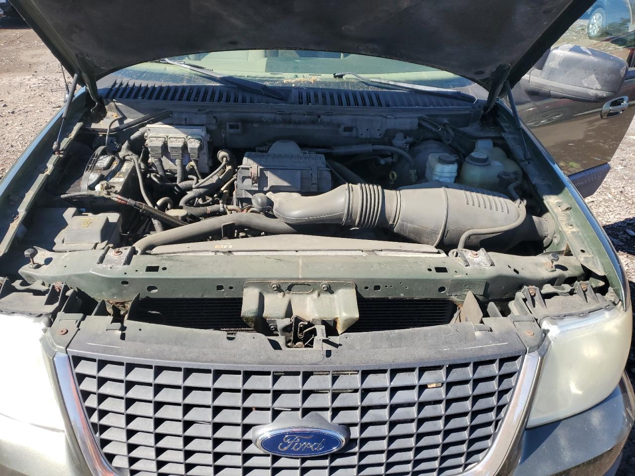 2005 Ford Expedition Xlt VIN: 1FMPU16575LB01825 Lot: 56002415