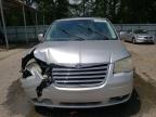 2010 Chrysler Town & Country Touring Plus de vânzare în Austell, GA - Front End