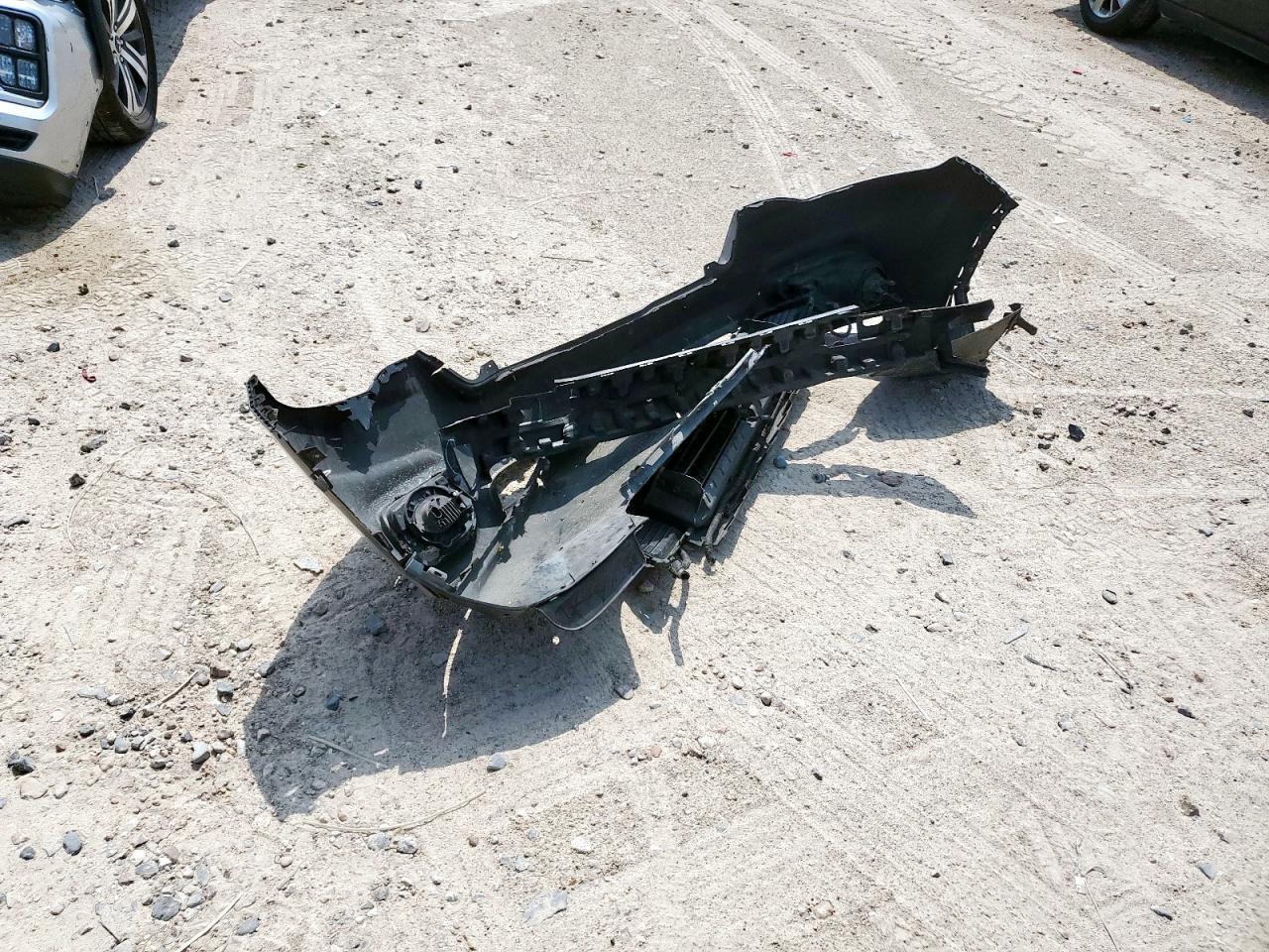 Image 13 of 2019 Jeep Grand Cherokee salvage vehicle - Lot #58076815 at Copart