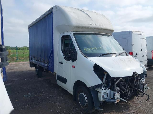 2017 RENAULT MASTER
