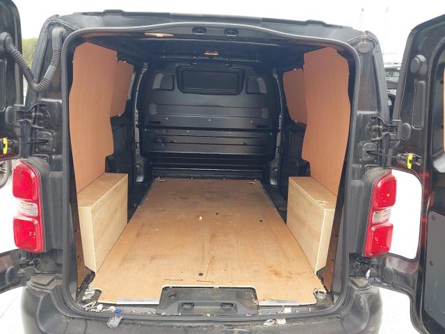 2023 VAUXHALL VIVARO F29