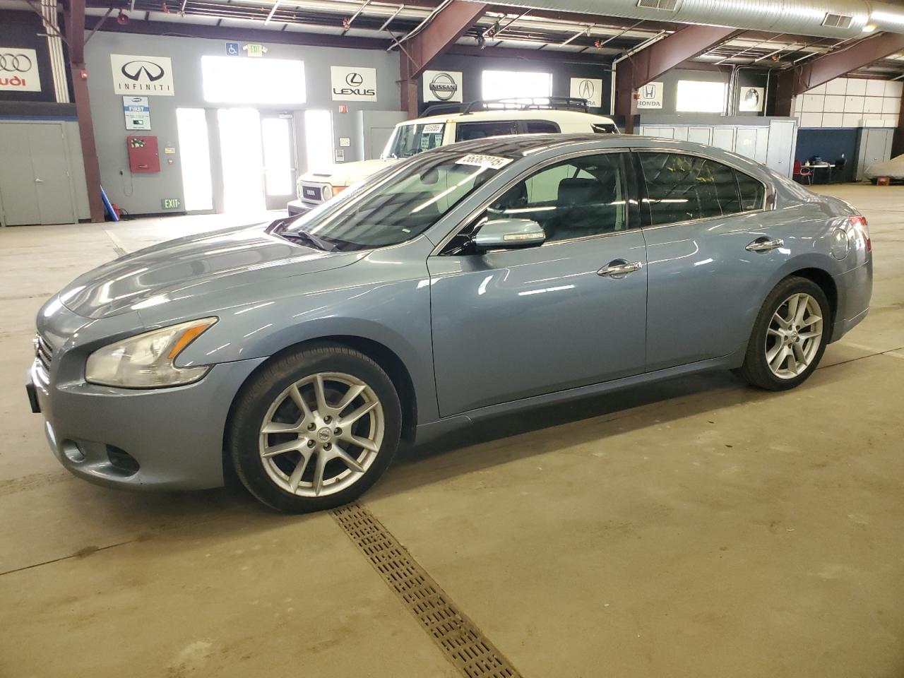 2011 Nissan Maxima S for Sale in East Granby, CT - Front End