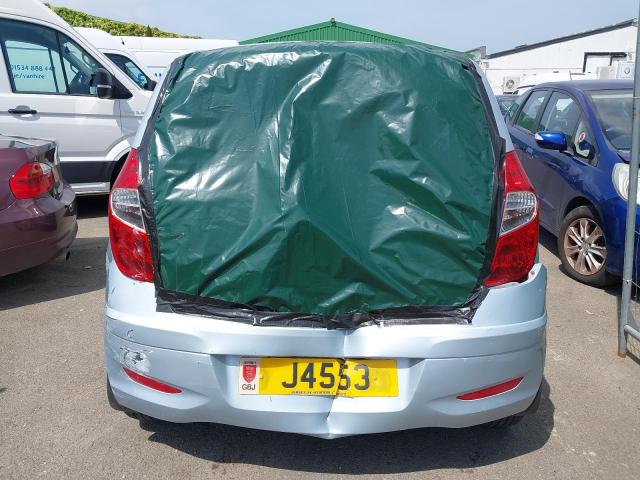 2012 HYUNDAI I10