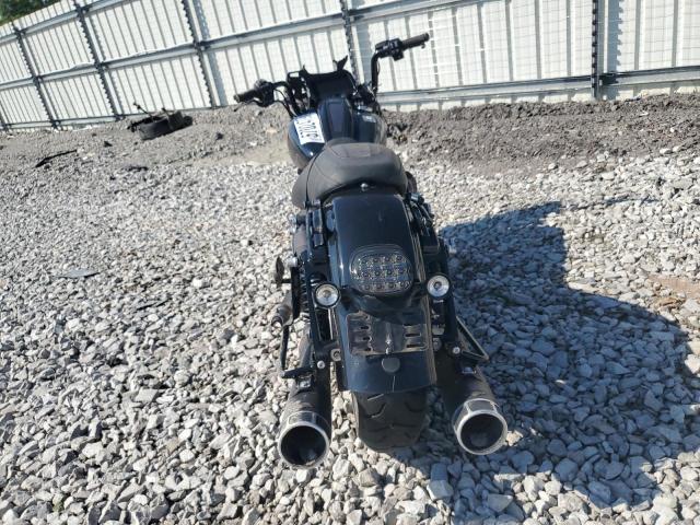  HARLEY-DAVIDSON FLHXST 2022 Чорний