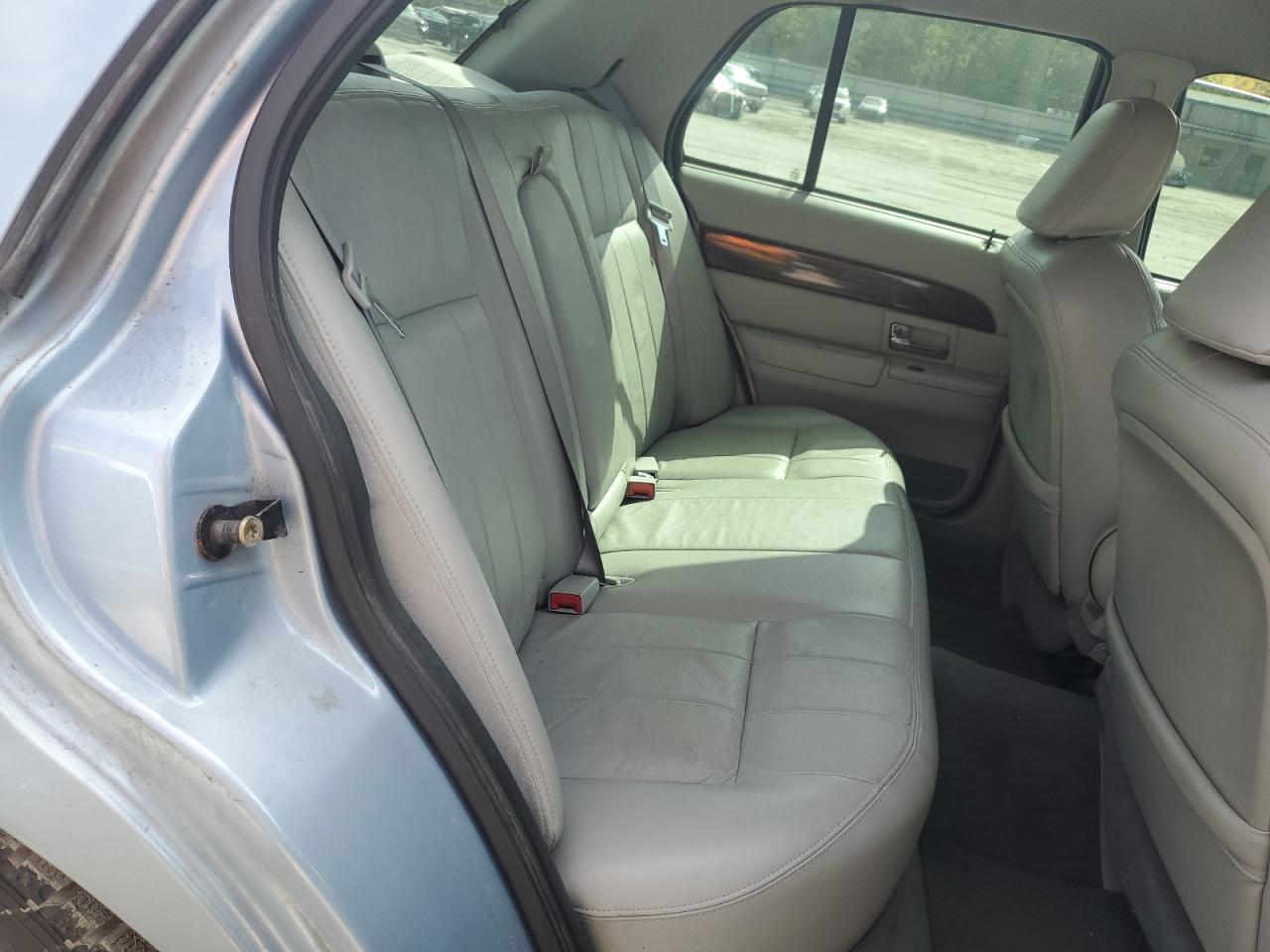 2005 Mercury Grand Marquis Ls VIN: 2MEHM75W85X612581 Lot: 56370475