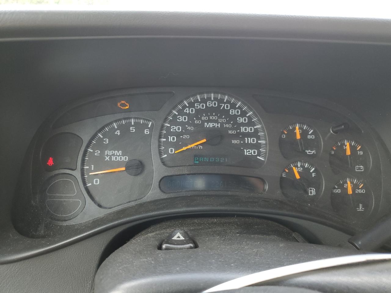 2004 Chevrolet Tahoe K1500 VIN: 1GNEK13TX4J172927 Lot: 56037385