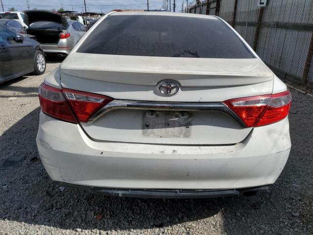  TOYOTA CAMRY 2015 White