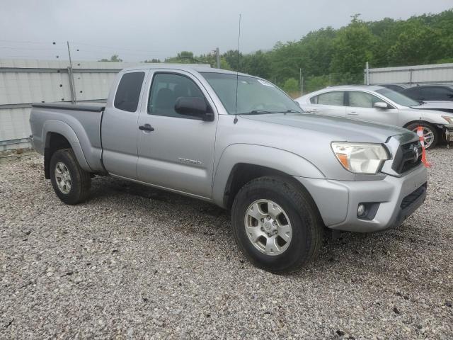  TOYOTA TACOMA 2015 Srebrny