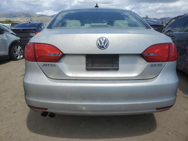  VOLKSWAGEN JETTA 2012 Серебристый