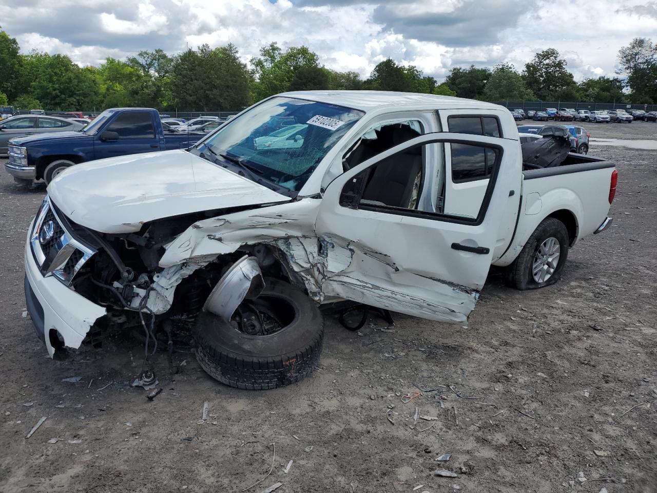 2014 Nissan Frontier S for Sale in Madisonville, TN - All Over