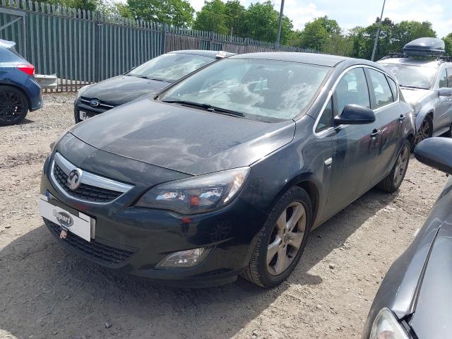 VAUXHALL ASTRA SRI 2012