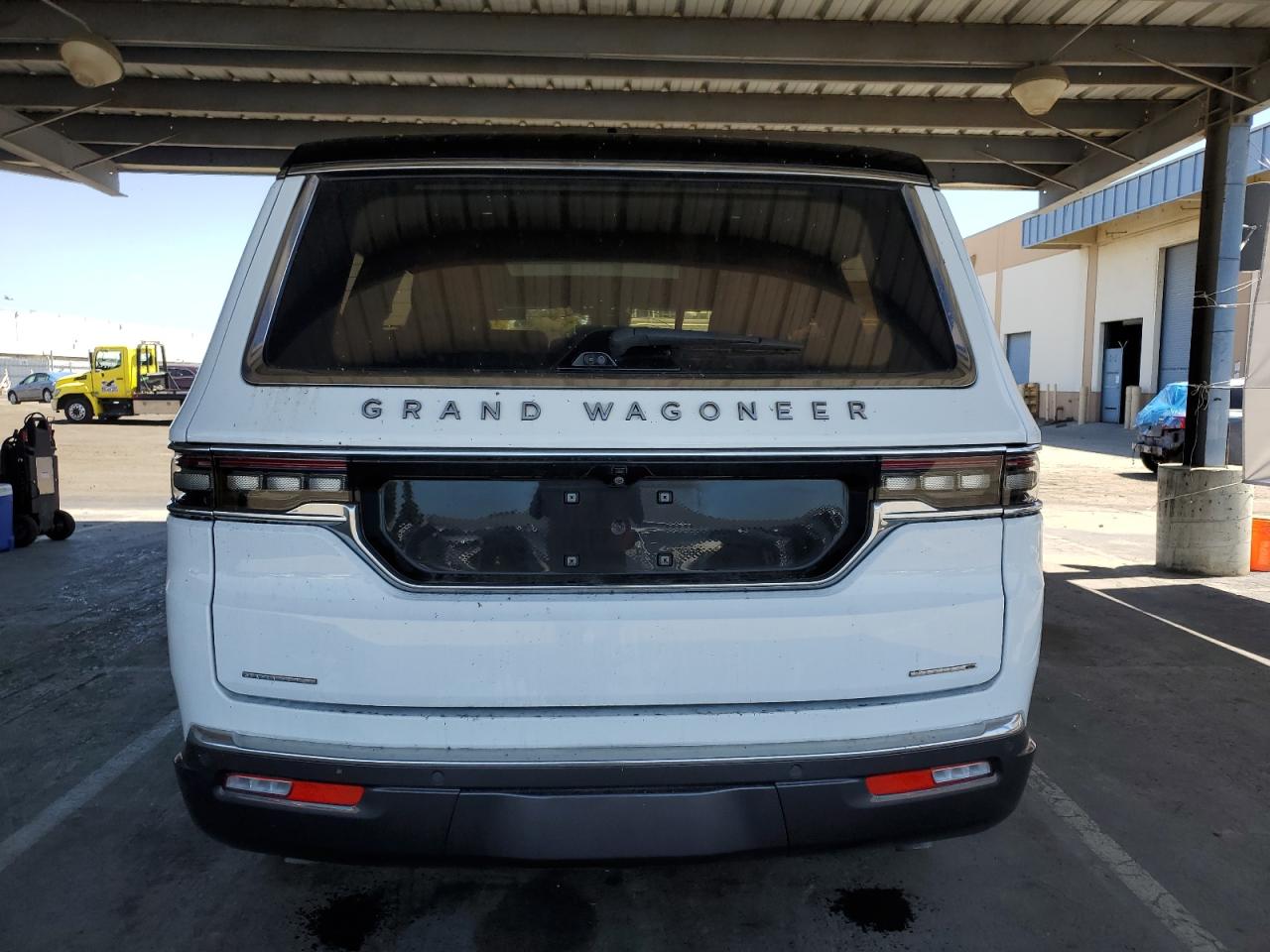 2022 Jeep Grand Wagoneer Series Iii VIN: 1C4SJVGJ5NS105369 Lot: 56758595
