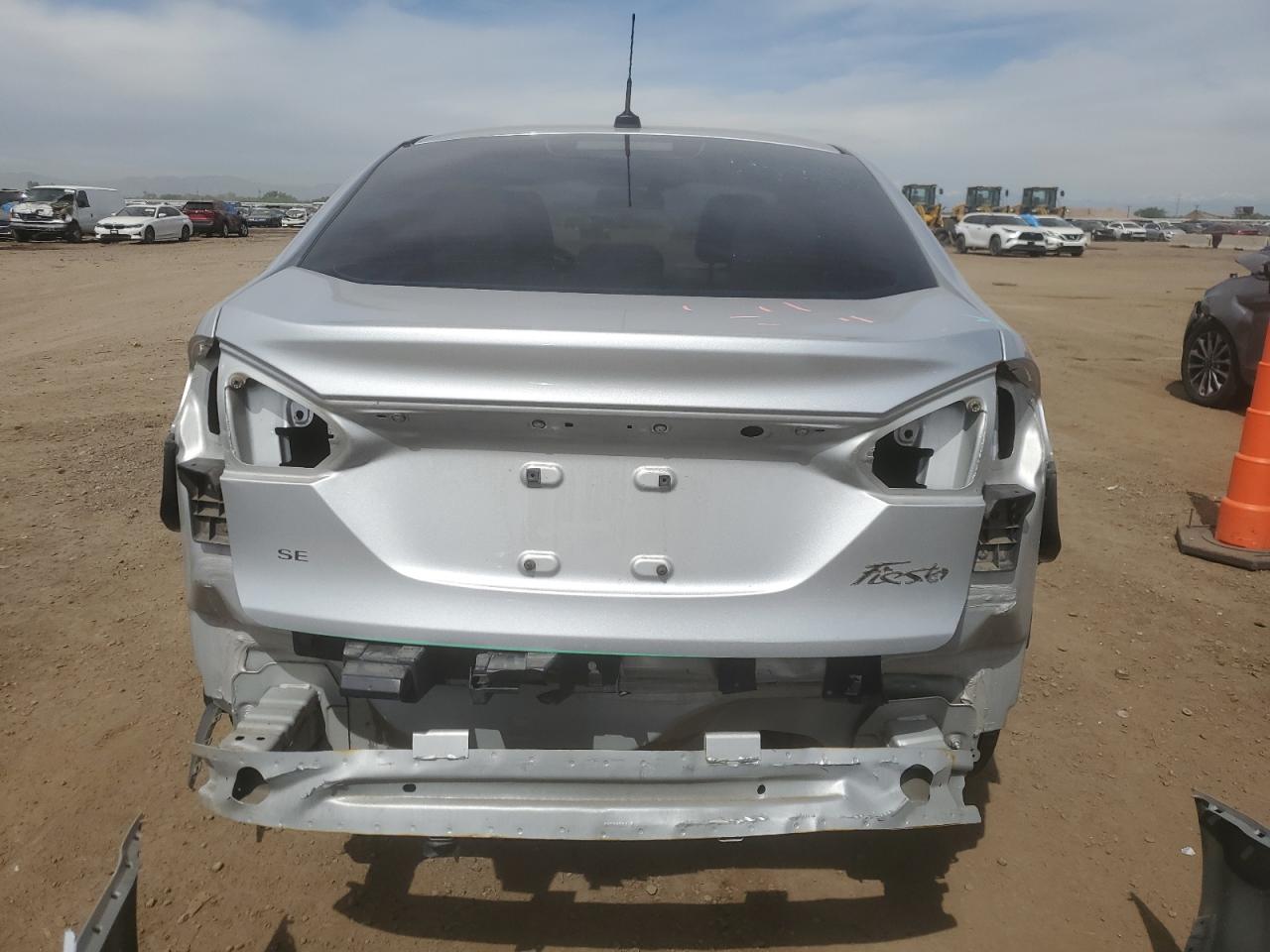 2014 Ford Fiesta Se VIN: 3FADP4BJ7EM133472 Lot: 56693345