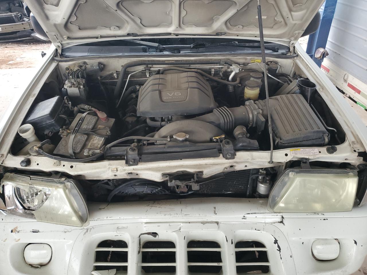2004 Isuzu Rodeo S VIN: 4S2CK58W444300446 Lot: 58813605