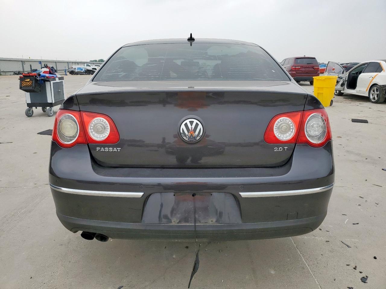 2008 Volkswagen Passat Lux VIN: WVWEK73C68E209255 Lot: 57146235