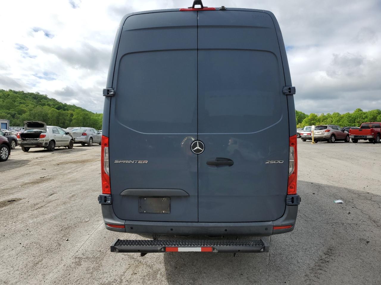 2019 Mercedes-Benz Sprinter 2500/3500 VIN: WD4PF1CD0KP127817 Lot: 57148055
