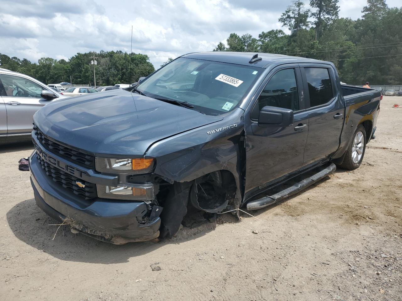 2021 Chevrolet Silverado C1500 Custom for Sale in Greenwell Springs, LA - Front End